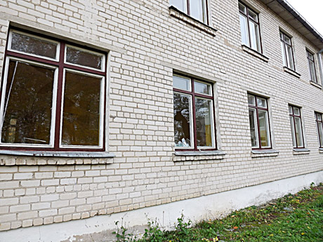Buvusi mokykla apiplėšta jau antrą kartą Buvusi mokykla apiplėšta jau antrą kartą