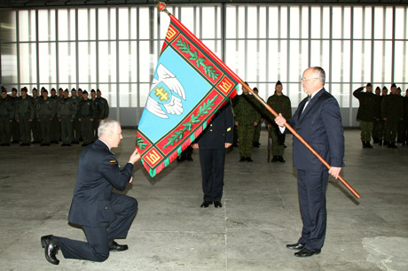 Aviacijos bazėje surengtos dvi ceremonijos Aviacijos bazėje surengtos dvi ceremonijos