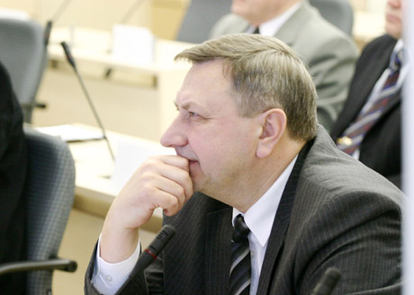 Skaitytojai mato valdiškus pasivažinėjimus Skaitytojai mato valdiškus pasivažinėjimus