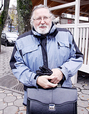 Joniškietis išleido poezijos knygą Joniškietis išleido poezijos knygą