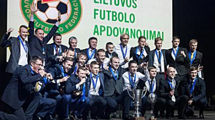 Išdalyti 2014 metų futbolo sezono apdovanojimai