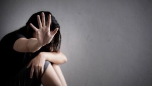 woman-hand-sign-stop-abusing-violence-human-rights-day-concept53476-3081