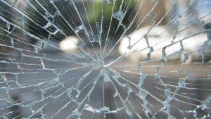glass-89068960720