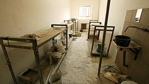 Apleistas izoliatorius norėtų tapti patraukliu darbdaviu