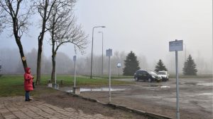 j2211-01111